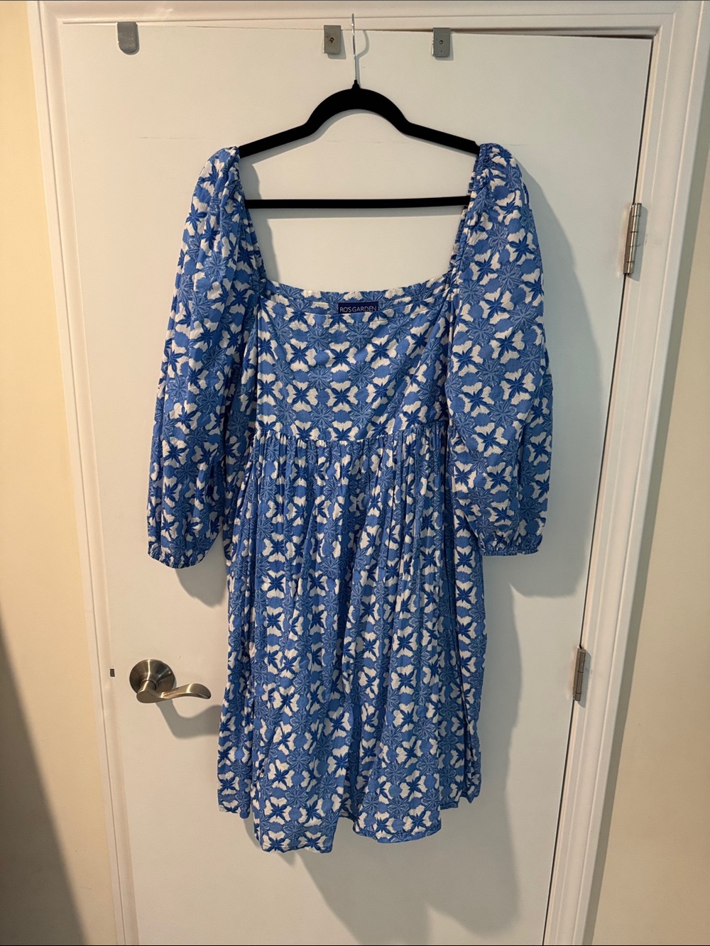Blue Floral Puff-Sleeve Mini Dress by Ro’s Garden